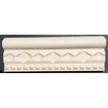 CERAMIC MOULDING TILE BONE 5x15cm.